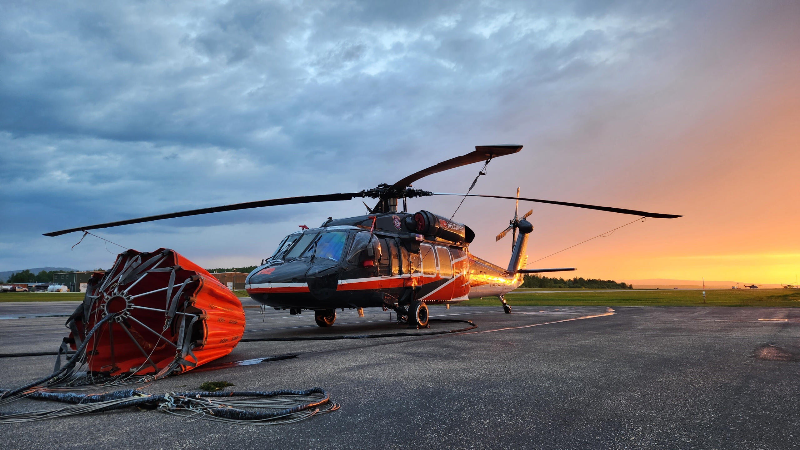 If there isn't a picture of a blackhawk here.... I messed up somehow